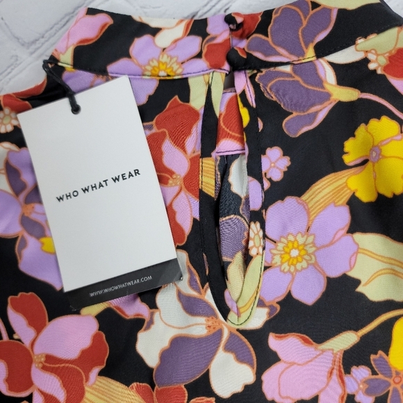 WHO WHAT WEAR Bohemian Garden floral top - Picture 15 of 15